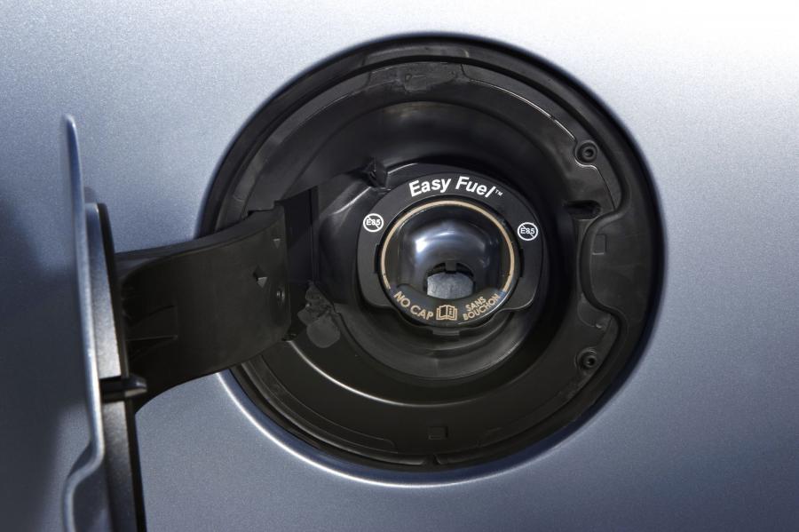  Ford Fusion Hybrid 2010 года  (US) (фото 34 из 111)
